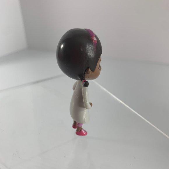 Disney Junior Doc Mcstuffins 3" Action Figure Cake Topper PVC Figurine Toy - Picture 4 of 5